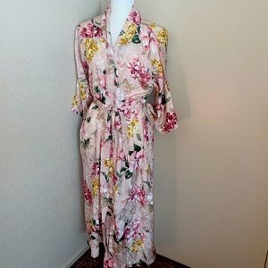 Gorgeous California Dynasty VTG Robe SM NWT